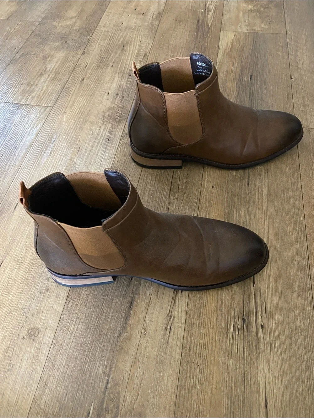Men's Brown Leather Chukka Boots - Sleek Casual Style